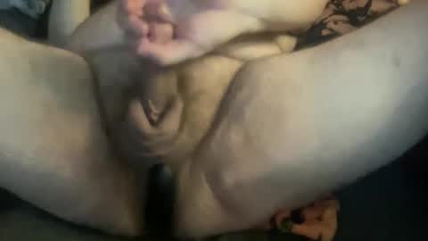 Snapshot of dub0777 chatting on December 2025 05:37:01 AM dub0777 online show from December 2025 05:37:01 AM