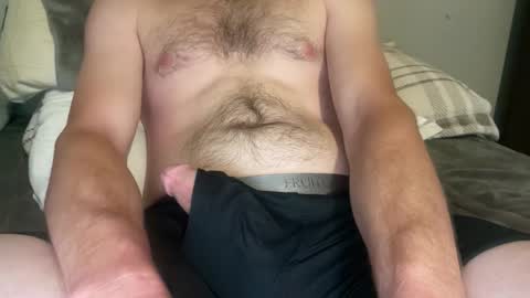 dubee008 online show from April 2026 05:17:01 PM