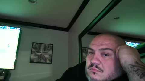 Snapshot of dubtrump chatting on December 2025 04:17:02 AM dubtrump online show from December 2025 04:17:02 AM