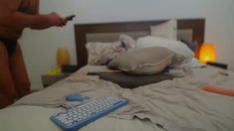 Snapshot of dudecuzbeo chatting on September 2025 04:14:01 AM dudecuzbeo online show from September 2025 04:14:01 AM