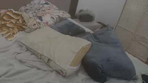 Snapshot of dudecuzbeo chatting on October 2025 06:52:02 PM dudecuzbeo online show from October 2025 06:52:02 PM