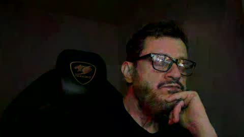 dudubechler online show from April 2026 11:00:01 PM