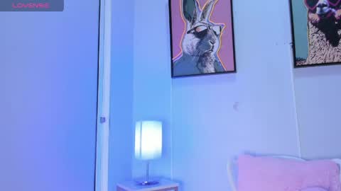 dulce__fiore07 online show from April 2026 11:58:02 AM