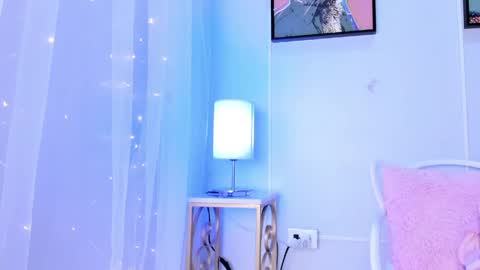 dulce__fiore07 online show from May 2026 12:02:01 PM