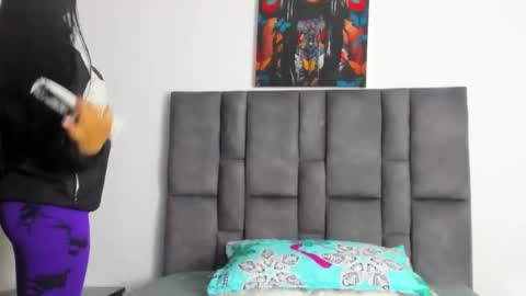 Dulce amg online show from February 2025 11:39:02 AM