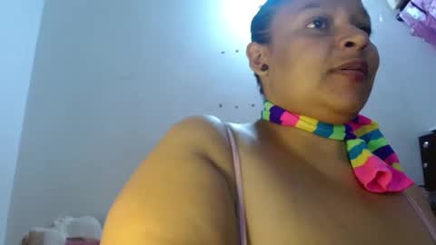Snapshot of dulce_mmaria chatting on February 2025 02:35:02 PM dulce online show from February 2025 02:35:02 PM