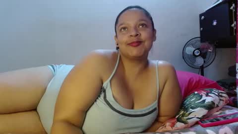 Snapshot of dulce_mmaria chatting on February 2025 05:39:02 PM dulce online show from February 2025 05:39:02 PM