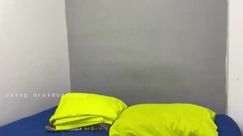 dulceizzy online show from March 2026 12:36:02 AM