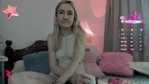 Sweetnina online show from December 2025 07:19:02 PM