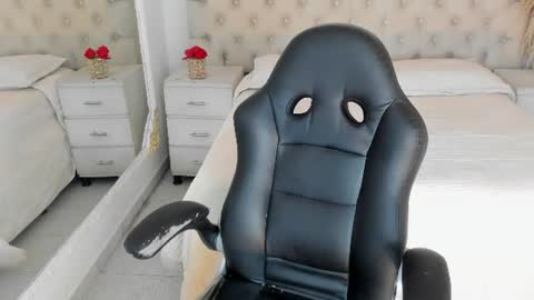 dulceprince1 online show from July 2026 01:13:01 PM