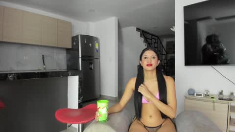 Jlozada05 online show from December 2024 06:32:02 AM