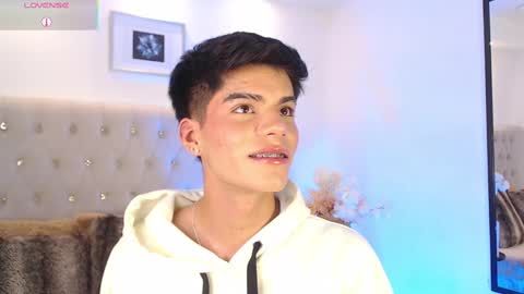 Dulcey online show from September 2025 05:20:01 AM