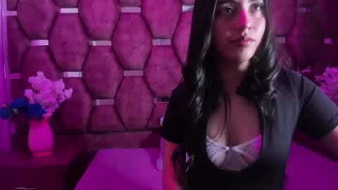 Dulcineaa19 online show from June 2026 02:32:02 PM
