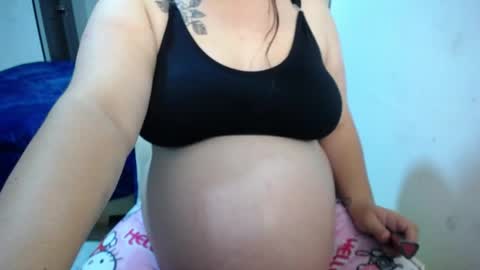 Nicole   online show from May 2026 04:30:02 AM