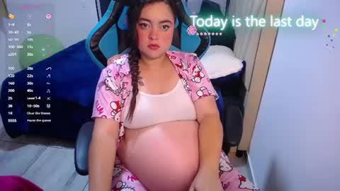 Nicole   online show from June 2026 04:53:02 PM