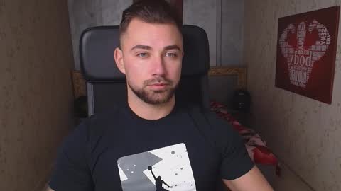 Snapshot of duncanstones chatting on December 2024 03:33:01 PM DuncanStone online show from December 2024 03:33:01 PM