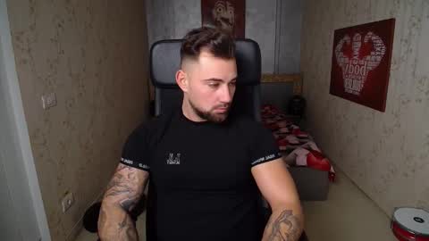 Snapshot of duncanstones chatting on December 2024 08:07:02 AM DuncanStone online show from December 2024 08:07:02 AM