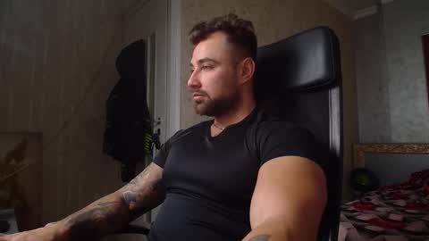 Snapshot of duncanstones chatting on January 2025 08:14:01 AM DuncanStone online show from January 2025 08:14:01 AM