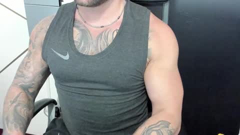 Snapshot of duncanstones chatting on March 2025 11:08:02 AM DuncanStone online show from March 2025 11:08:02 AM