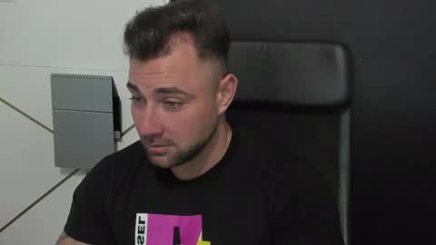 Snapshot of duncanstones chatting on March 2025 12:12:01 PM DuncanStone online show from March 2025 12:12:01 PM