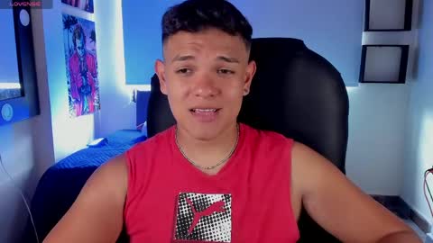 Snapshot of dunkan_kravitz chatting on May 2026 07:22:02 PM Dunkan Kravitz online show from May 2026 07:22:02 PM