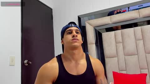 Snapshot of duran_dhikol1 chatting on March 2025 02:20:01 AM duran_dhikol1 online show from March 2025 02:20:01 AM