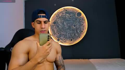 Snapshot of duran_dhikol1 chatting on November 2025 06:04:02 AM duran_dhikol1 online show from November 2025 06:04:02 AM