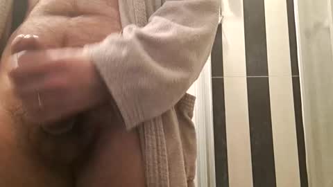 Snapshot of durocostante chatting on February 2025 05:09:01 AM Duro per te.... Hard for U online show from February 2025 05:09:01 AM