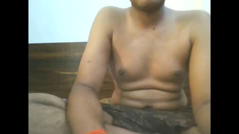 dusky_aarav online show from November 2025 02:14:01 AM