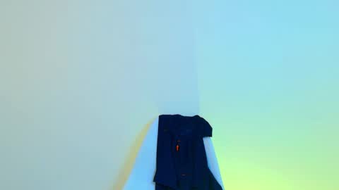 Dustin online show from April 2026 01:38:01 AM