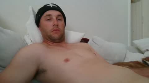 Snapshot of dustyroy09 chatting on February 2025 02:25:01 AM dustyroy09 online show from February 2025 02:25:01 AM