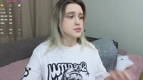 Snapshot of dusyastar chatting on February 2025 12:33:01 PM Dusya online show from February 2025 12:33:01 PM