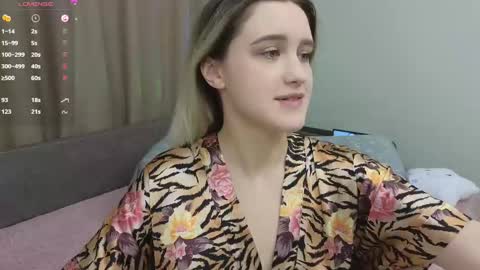 Snapshot of dusyastar chatting on February 2025 10:17:02 AM Dusya online show from February 2025 10:17:02 AM