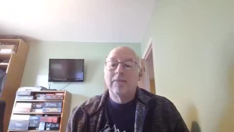 Snapshot of dutchunclejohn chatting on November 2025 10:36:01 AM DutchUncleJohn online show from November 2025 10:36:01 AM