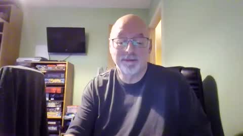 Snapshot of dutchunclejohn chatting on December 2025 12:22:02 PM DutchUncleJohn online show from December 2025 12:22:02 PM