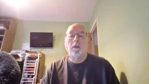 Snapshot of dutchunclejohn chatting on January 2026 01:59:02 PM DutchUncleJohn online show from January 2026 01:59:02 PM