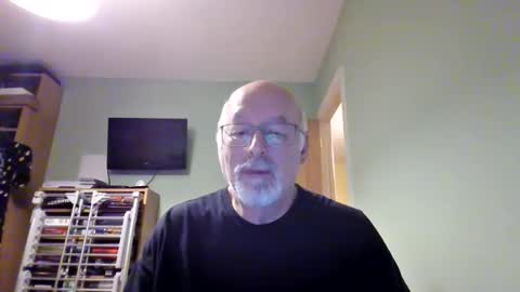 Snapshot of dutchunclejohn chatting on April 2026 07:30:02 PM DutchUncleJohn online show from April 2026 07:30:02 PM
