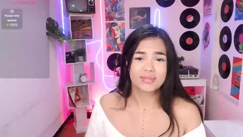 duulce_mia online show from June 2026 10:49:01 AM