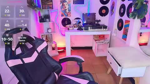 duulce_mia online show from June 2026 11:23:02 AM