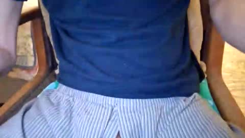 Snapshot of dvelope chatting on November 2025 10:43:02 AM dVe1oPe online show from November 2025 10:43:02 AM