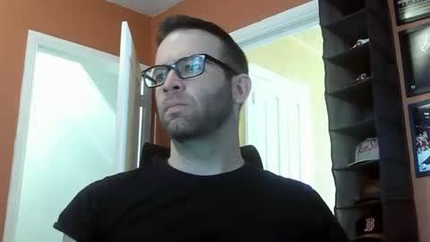 dweav240 online show from May 2026 06:48:02 PM