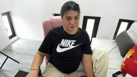 dayana online show from May 2026 05:12:02 AM