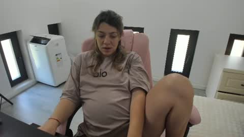 dayana online show from July 2026 06:21:02 AM