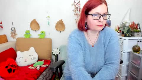 Snapshot of dyannelovee chatting on March 2025 12:45:01 PM Dyanne online show from March 2025 12:45:01 PM