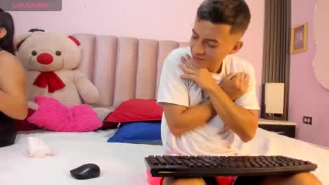 Snapshot of dylan_and_kim chatting on February 2026 12:27:01 PM dylan_and_kim online show from February 2026 12:27:01 PM