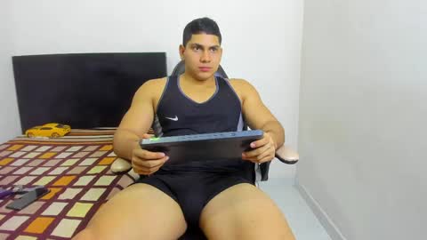 Snapshot of dylan_brook chatting on June 2026 02:23:01 PM Dylan online show from June 2026 02:23:01 PM