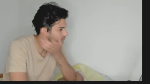 Snapshot of dylan_hoot chatting on December 2025 06:36:02 PM Dylan online show from December 2025 06:36:02 PM