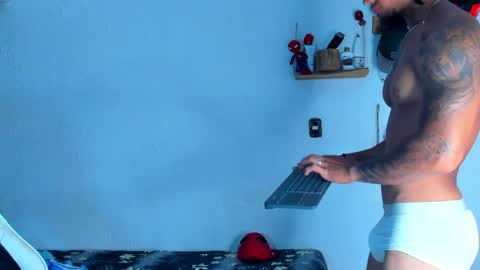 Dylan online show from April 2026 12:44:01 AM