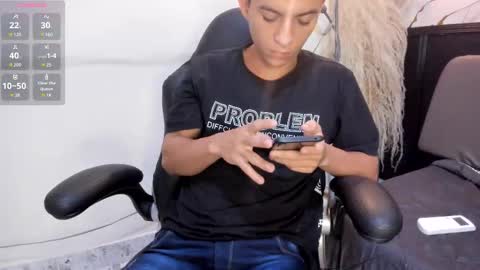 Snapshot of dylan_scott20 chatting on January 2026 01:24:01 PM dylan_scott20 online show from January 2026 01:24:01 PM