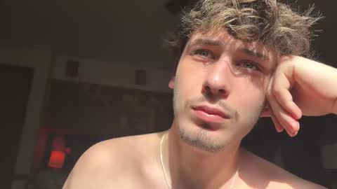 Snapshot of dylandaniel69 chatting on November 2025 05:28:02 PM Dylan Daniel 7.8 online show from November 2025 05:28:02 PM